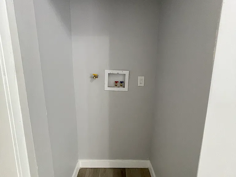 113 Elizabeth Ave #1F — Photo 3
