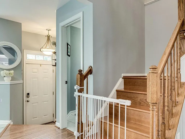 6241 Abbottsbury Row — Photo 17