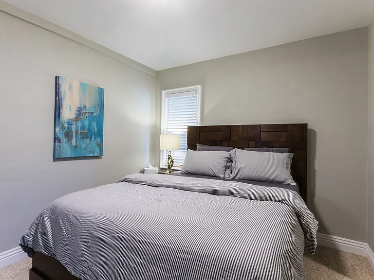 5357 Virginia Ave — Photo 32