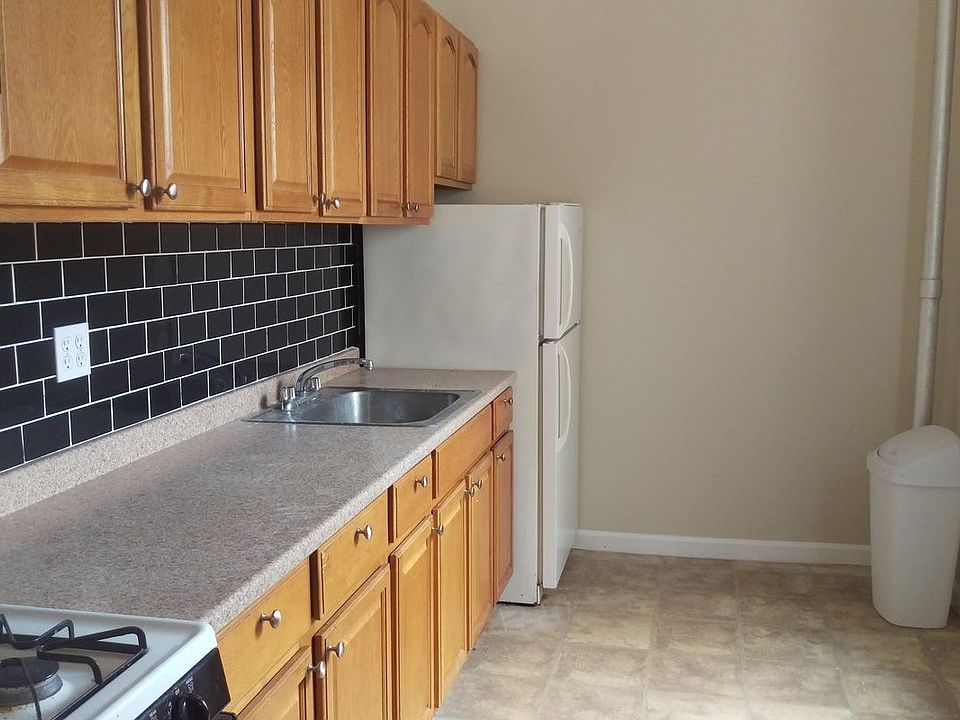 1st image of 1125 63rd St APT B16