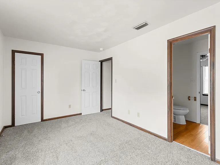 935 Still Harbor Cir — Photo 18