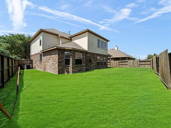4th image of 24502 Avellino Ct