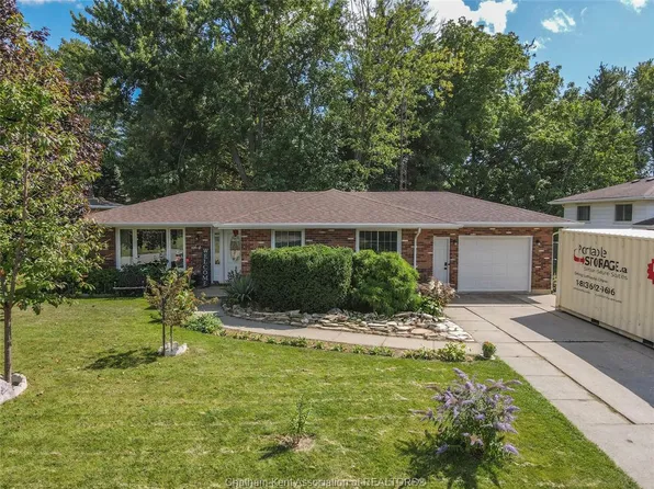 74 Teal Dr, Chatham Kent, ON N0P 1A0