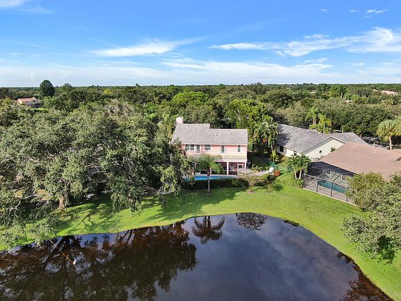 4th image of 6546 Woodloch Ct