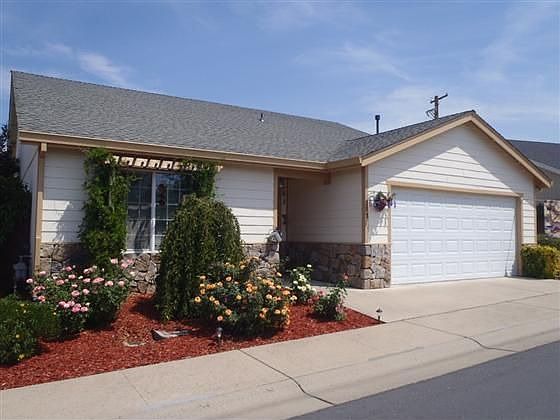 1st image of 308 Elderberry Ln