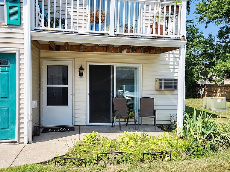 12K Sunmist Sq #12K — Photo 2