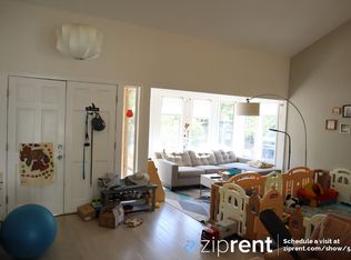 666 Linden Ave #F, Los Altos, CA 94022