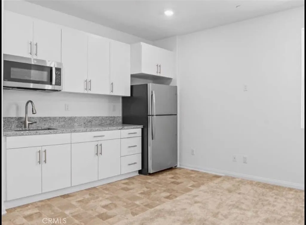 1 bed, 453 sqft, $1,850 — Photo 3