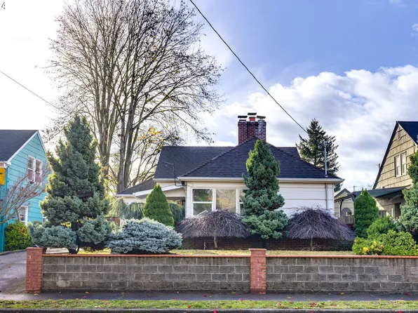 260 N Stafford St, Portland, OR 97217