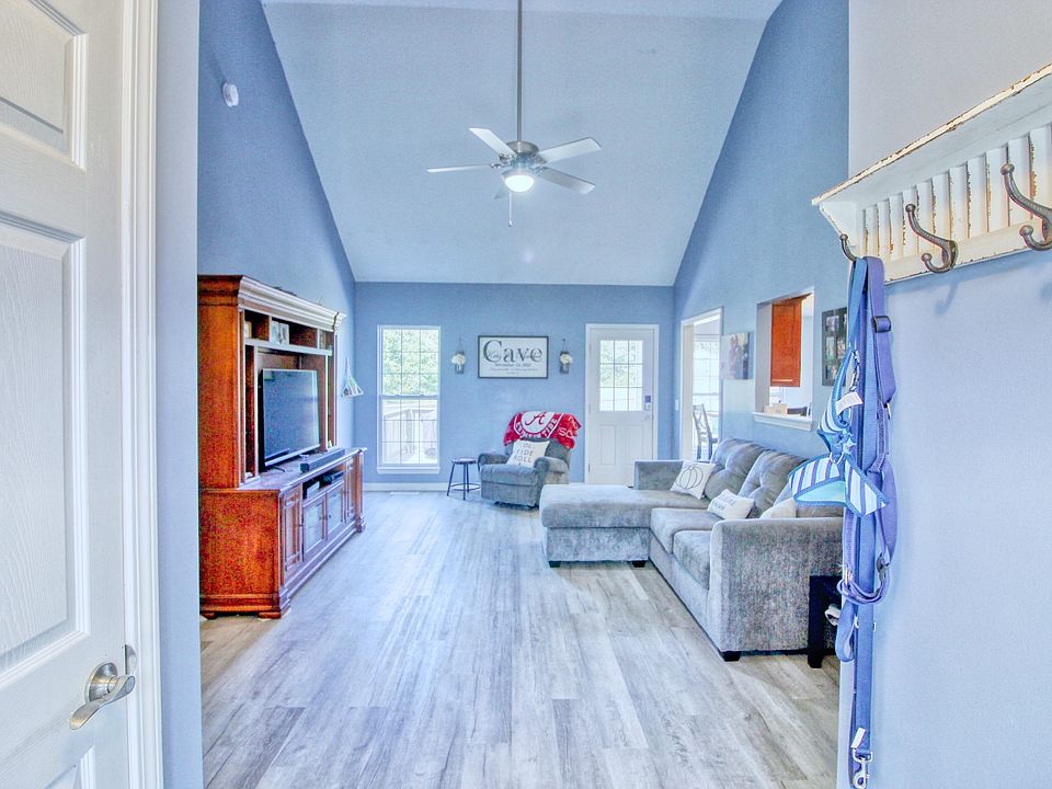 2nd image of 3018 Easy Goer Ln