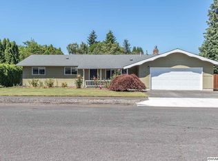 1455 N 4th Ave, Stayton, OR