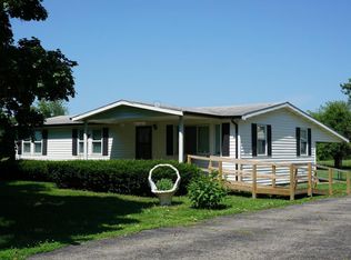 426 State Route 37, Kell, IL 62853