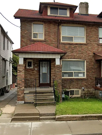 275 Oakwood Ave