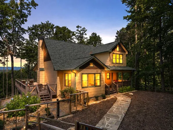 35 Dora Ln, Ellijay, GA 30540