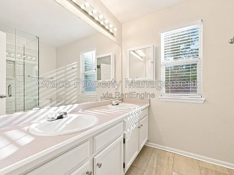 16041 Bluebonnet Dr — Photo 19