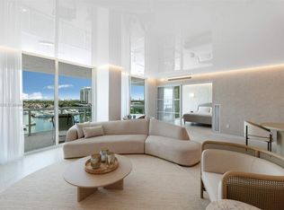 10 Venetian Way APT 1102, Miami Beach, FL 33139