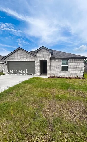 108 E Sunbelt Ct Photo 1