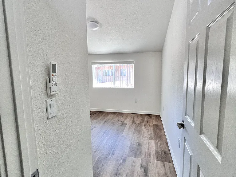 14475 Foothill Blvd #10 — Photo 18