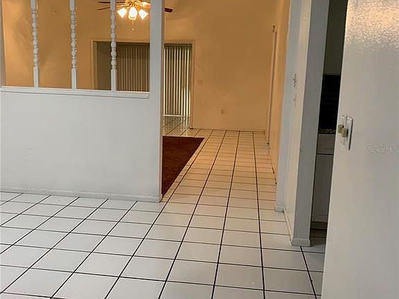 4th image of 2927-7 Iron Dr