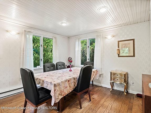 4th image of 789 Coolidge Avenue