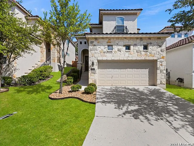 3918 Woodbridge Way — Photo 2