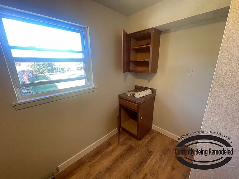 203 N West Blvd — Photo 15