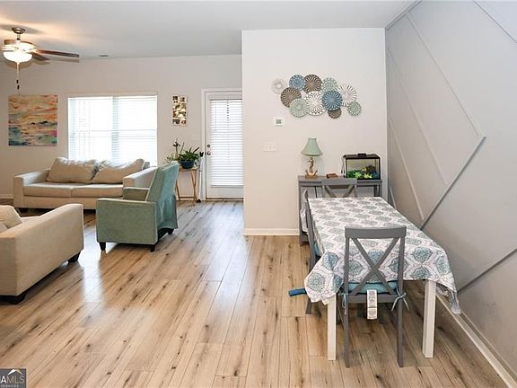 4th image of 7488 Knoll Hollow Rd