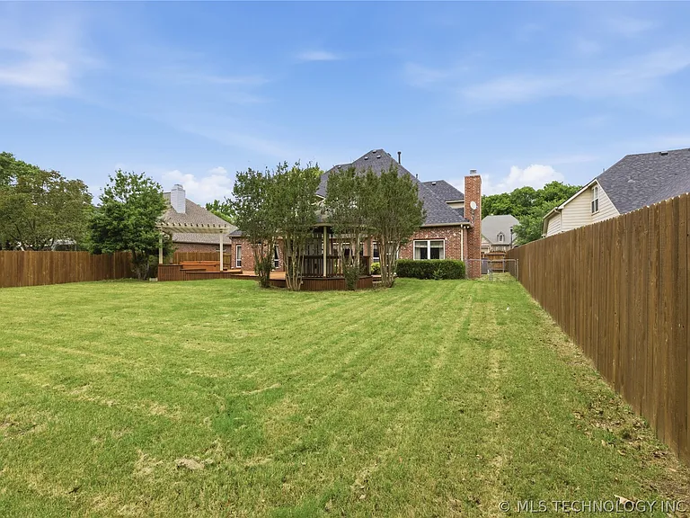 9818 E 83rd Pl — Photo 42