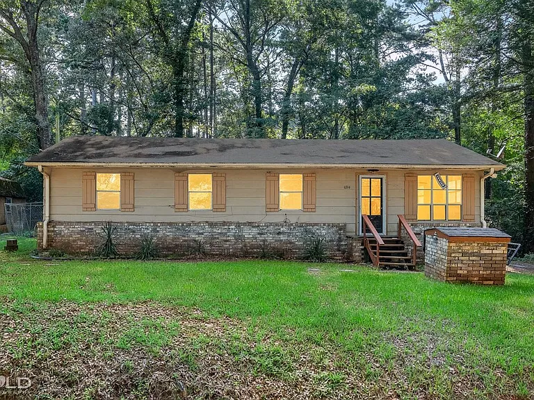 4314 Kristin Dr — Photo 2