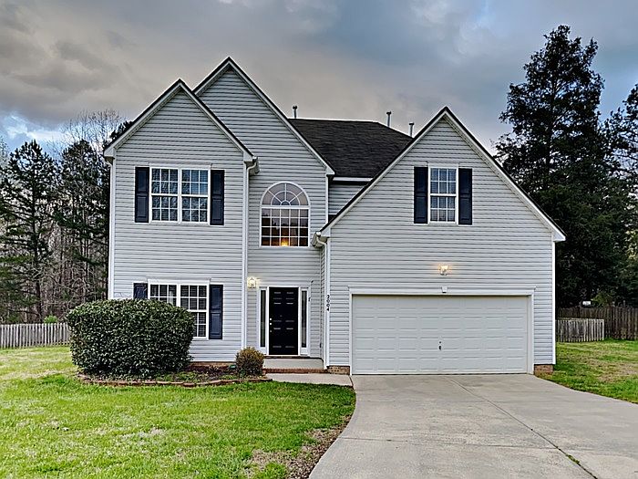 1st image of 2004 White Cedar Ln
