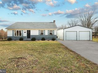 1068 Centennial Ave, Hanover, PA 17331