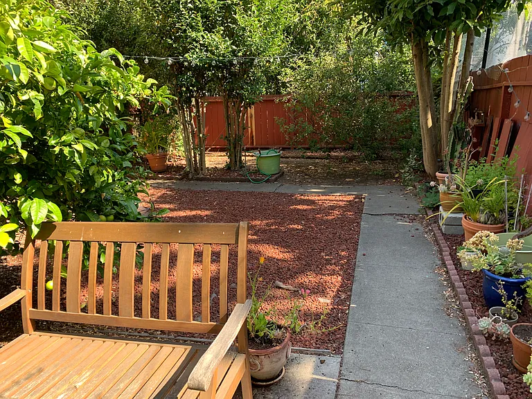 1535 Francisco St #10 — Photo 11
