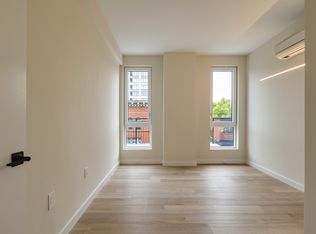 100 S 9th St #405, Brooklyn, NY 11249