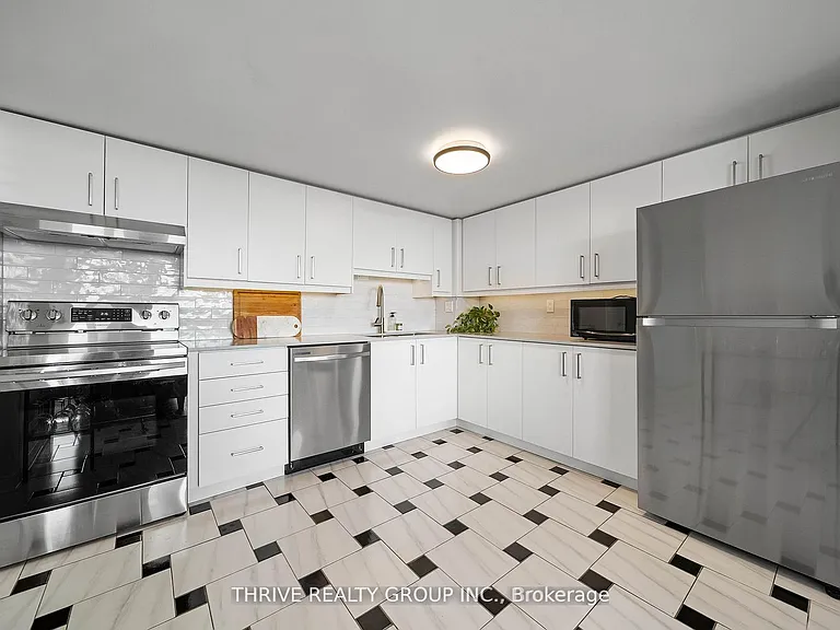 600 Talbot St #803 — Photo 7