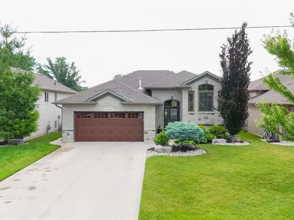 442 Colborne St, Saint Clair, ON N0N 1G0