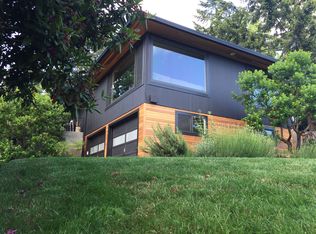 3730 SW Ericwood Ln UNIT A, Portland, OR 97221