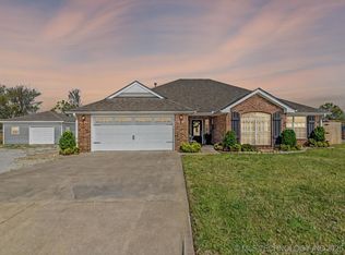 600 N Shannon Dr, Bartlesville, OK 74006