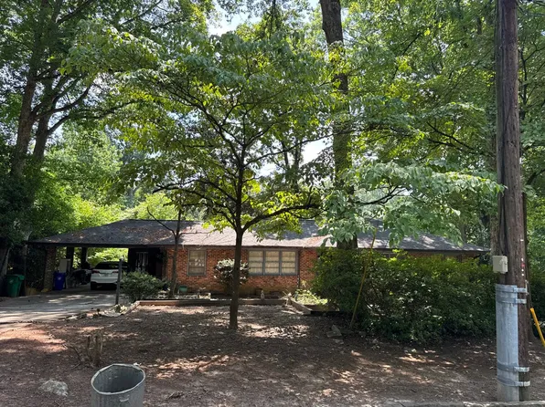 2107 Trailmark Dr, Decatur, GA 30033