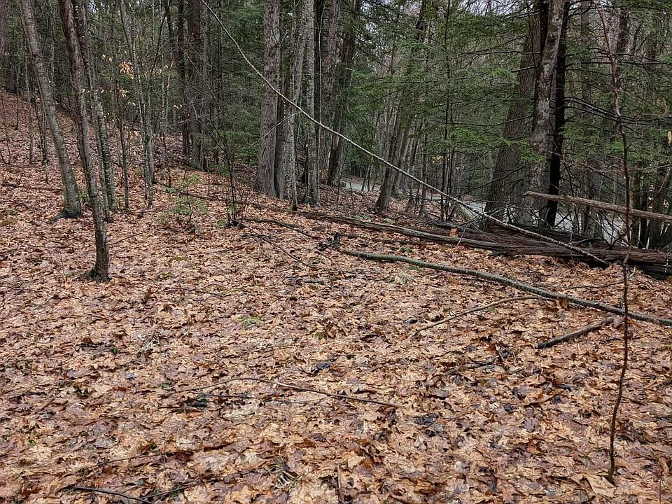 2nd image of 111 Keets Brook Rd