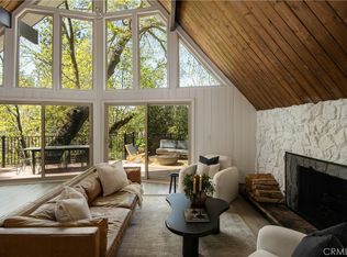 27663 N Bay Rd, Lake Arrowhead, CA 92352