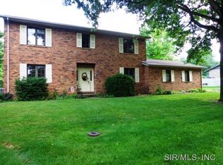 14 Sundew Dr, Belleville, IL
