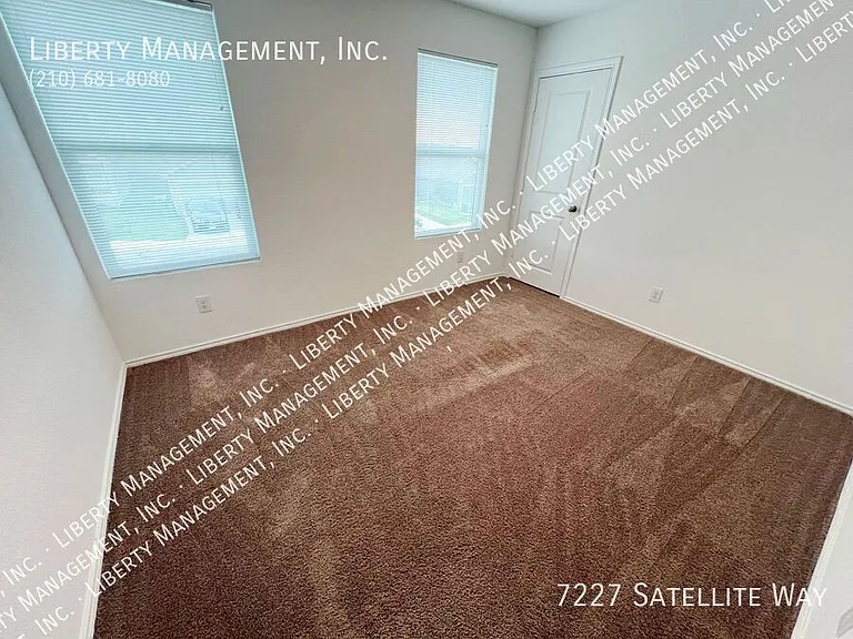 7227 Satellite Way — Photo 34