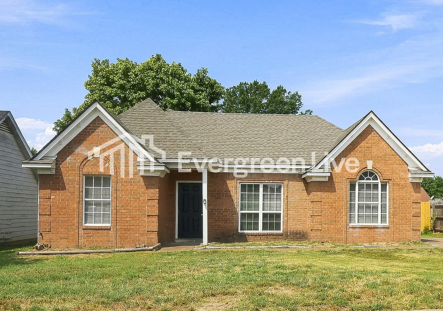 3 bed, 2.0 bath, 1164 sqft, $1,245 — Photo 1