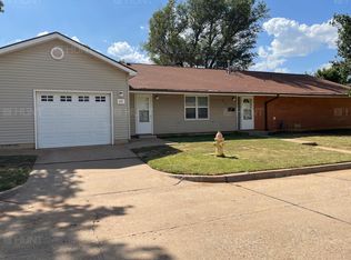 1217 Bass Dr, Enid, OK 73703