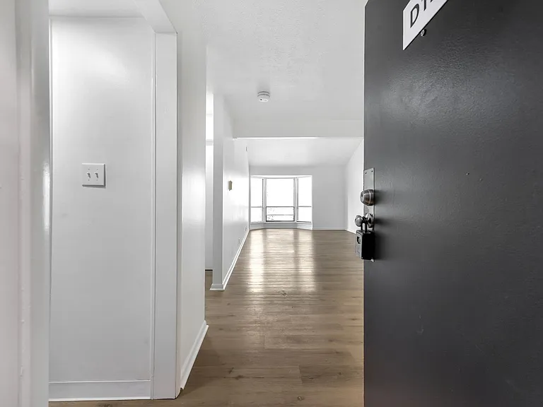 Bexley House — Photo 12