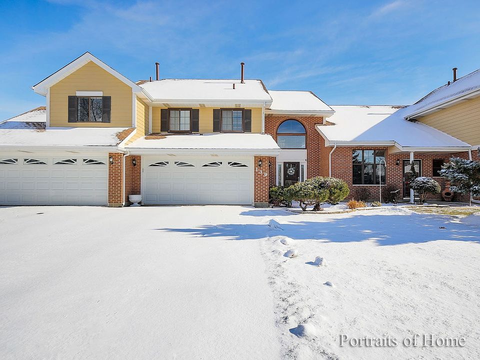 Driveway Accommodates 6 Cars.