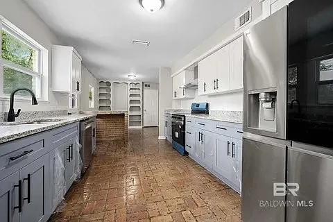 2754 Brierwood Dr — Photo 10