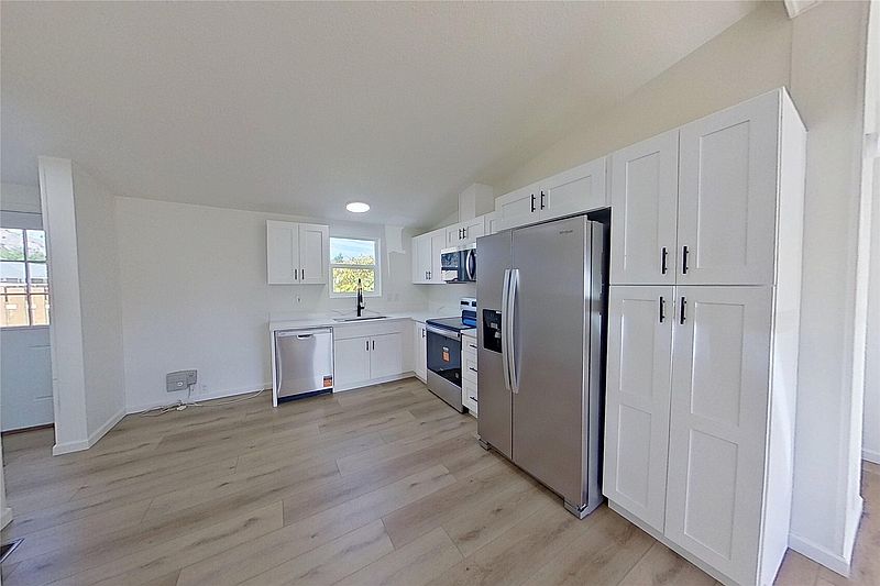 3rd image of 14906 Voss Place