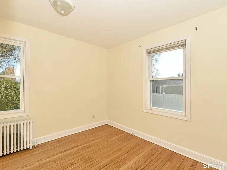 146 Warsaw St — Photo 12