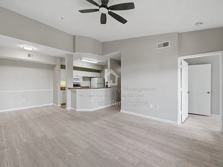 5572 Metrowest Blvd #5-304 — Photo 15
